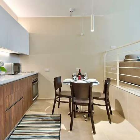 דירה Spinola Park - The One Bedroom Loft *