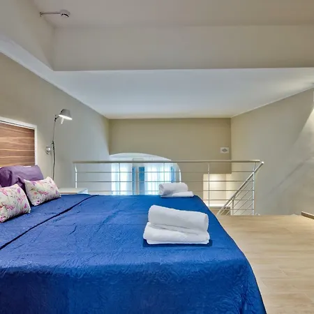 Spinola Park - The One Bedroom Loft * Saint Julian's