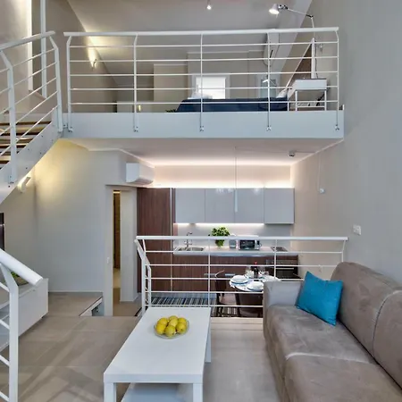 Spinola Park - The One Bedroom Loft Apartament *